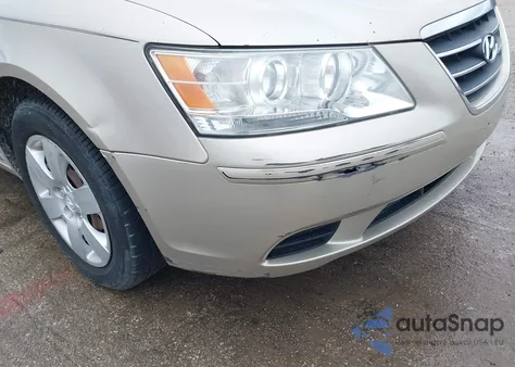 2009 Hyundai Sonata Gls z USA, uszkodzony, nr VIN 5NPET46C29H428397